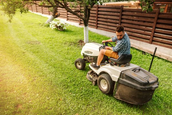 Industrial Lawn Mowing in Lafayette